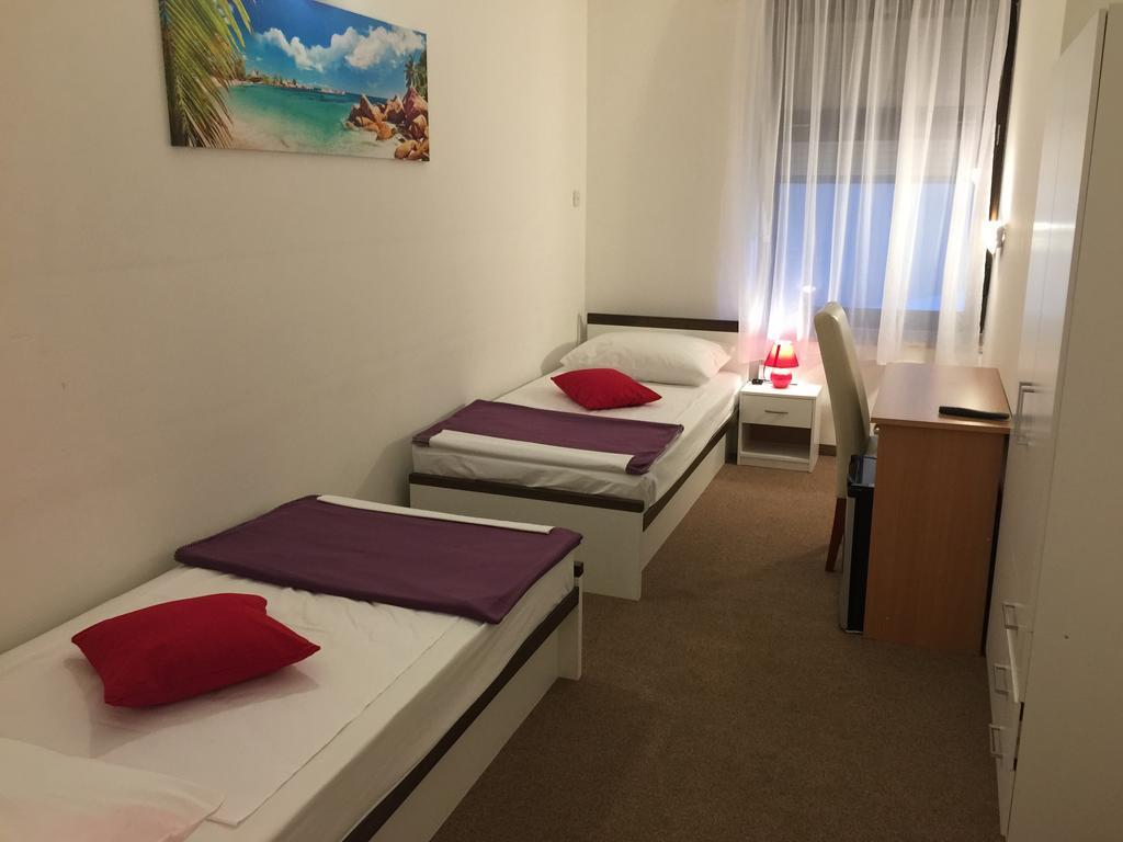 Hotel Ruza Novi Vinodolski Værelse billede