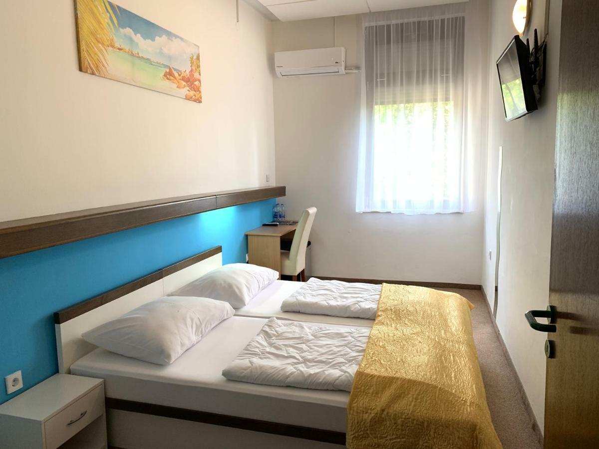 Hotel Ruza Novi Vinodolski Eksteriør billede
